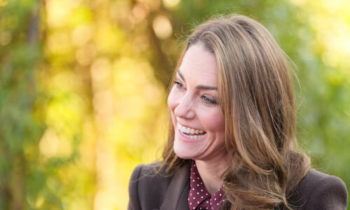 Princess Kate returns to the fore with Christmas carol service