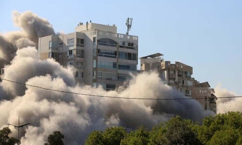 Iran backs Lebanon in ceasefire talks, seeks end to &lsquo;problems&rsquo;