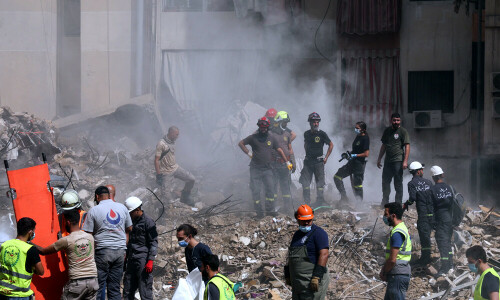 Strike hits south Beirut after Israeli evacuation call