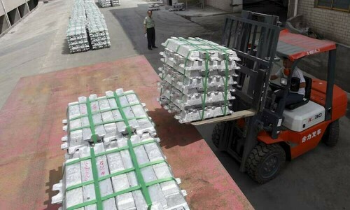 China&rsquo;s Oct aluminium imports fall 8.7% y/y, customs data shows