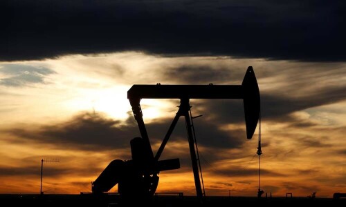 Oil prices climb 1% to two-week high as Ukraine war intensifies