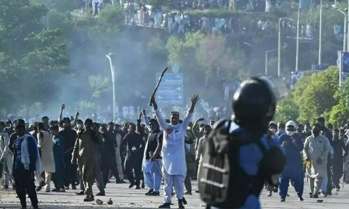 PTI protests causing daily loss of Rs190bn, says Aurangzeb