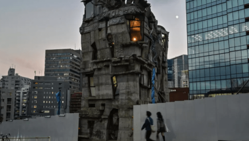 Tokyo debuts hand-built concrete tower