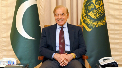 PM credits investor confidence in govt policies as KSE-100 hits 100,000