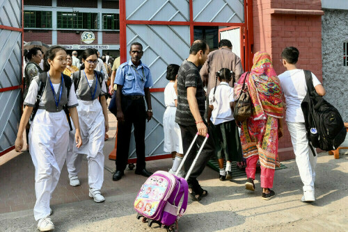 Relief as Delhi schools reopen but smog crisis persists