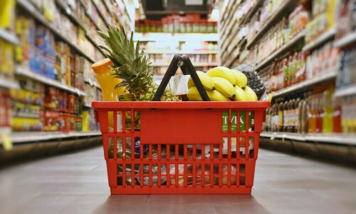 US consumer inflation rises to 2.7% in November