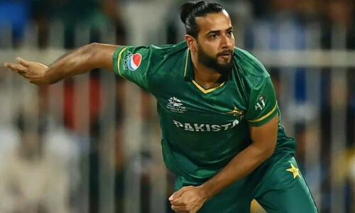 Pakistan allrounder Imad Wasim retires from international cricket