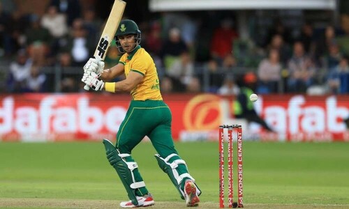 Hendricks ton takes S Africa to T20 series win over Pakistan