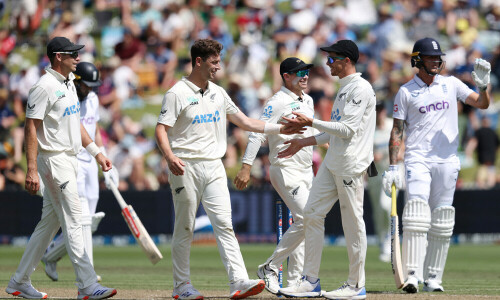 England dismissed with a 204-run deficit after NZ make 347 in Hamilton