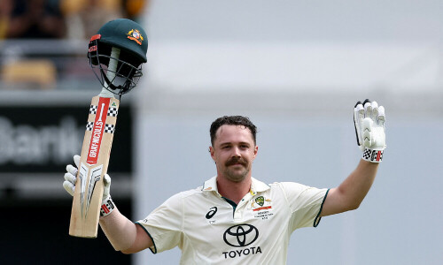 Head and Smith put Australia in control of third India Test