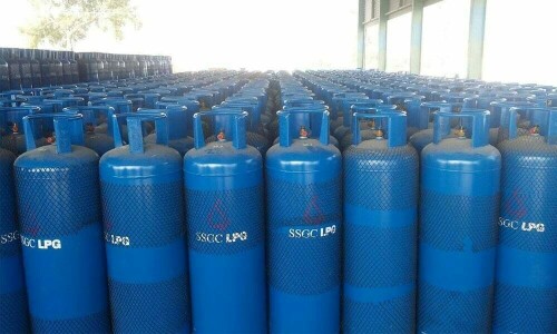 LPG price increased by Rs10 in Karachi