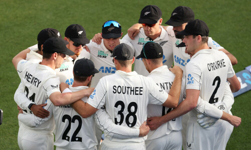 New Zealand crush England to send Southee out on a high