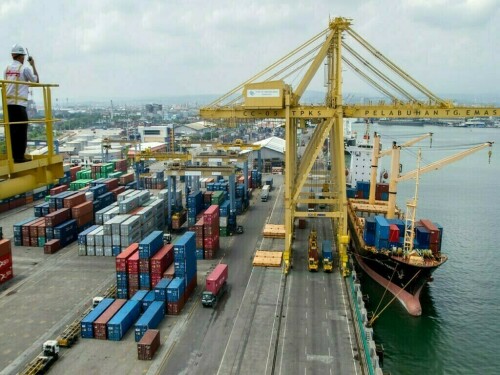 Malaysia&rsquo;s November exports rise 4.1% y/y, above forecast