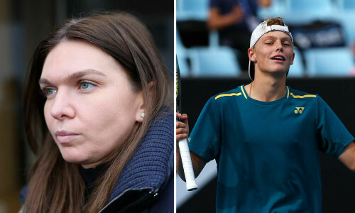 Halep, Cruz Hewitt handed wildcards for Australian Open qualifying