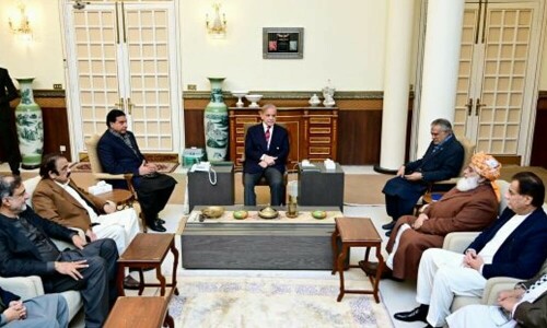 مدرسہ رجسٹریشن: مولانا فضل الرحمان وزیراعظم سے ملاقات کے بعد پرامید