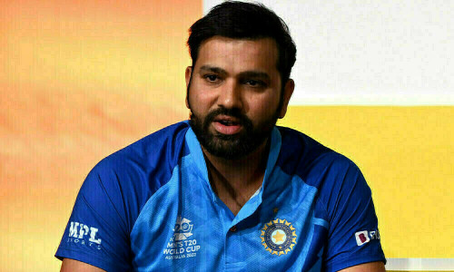 India skipper Rohit&rsquo;s knee injury not serious, says paceman Akash