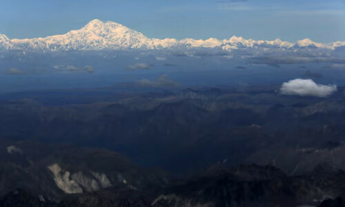 Trump vows to rename Denali as Mount McKinley
