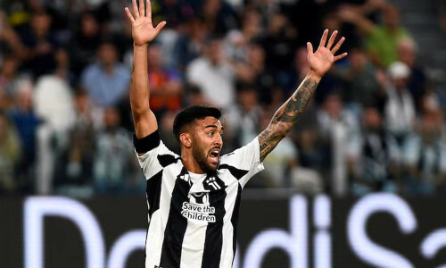 Versatile Gonzalez happy to play out of position at Juventus