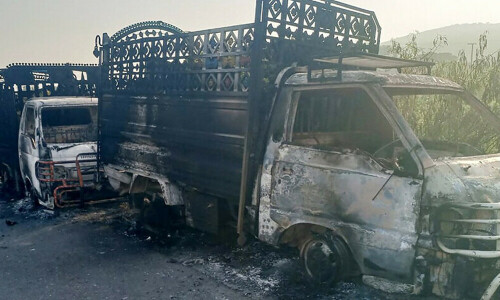 Nine killed in Iran as bus, fuel truck collide: state media