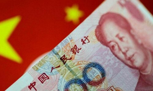 China&rsquo;s yuan nears key threshold, set for third straight yearly loss in 2024