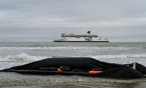 107 migrants rescued in Channel: French authorities