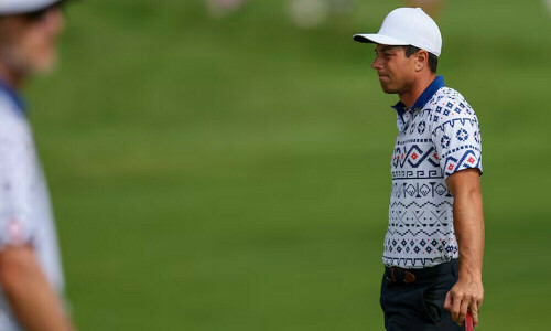Viktor Hovland enters 2025 with broken toe, no swing coach