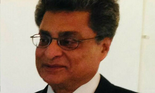 ارشد زبیری کو سپرد خاک کر دیا گیا