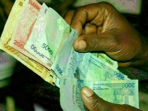 Ugandan shilling trades weaker on interbank FX demand