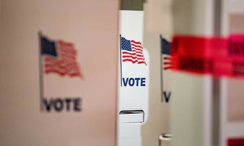 US imposes sanctions on entities in Iran, Russia over election interference