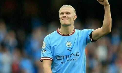 Erling Haaland doubles up in Man City stroll as Spurs fume