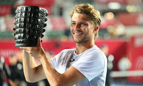 Comeback king Muller wins Hong Kong Open to end Nishikori fairytale