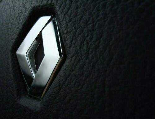 Renault warns pooling CO2 emissions could weaken EU car industry, calls for clarity