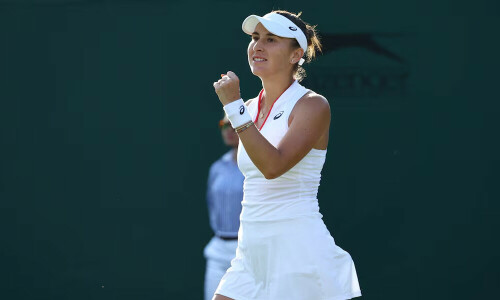 Belinda Bencic taking parenting tips from Federer after returning to tour