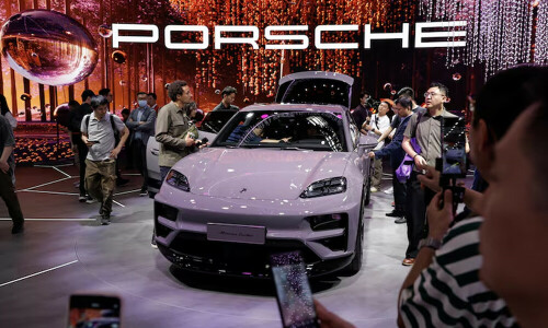 Porsche&rsquo;s 2024 China sales fall by 28%