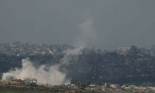 Qatar hands Israel, Hamas &lsquo;final&rsquo; draft of Gaza ceasefire deal, official tells Reuters