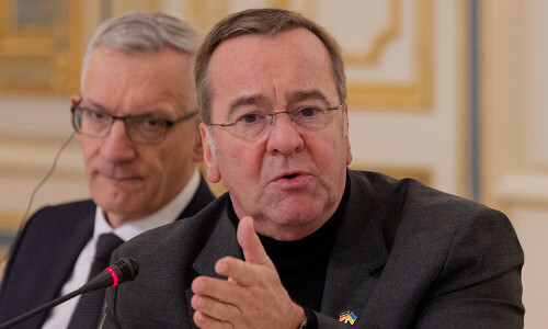 Germany could send troops to future Ukraine buffer zone: minister