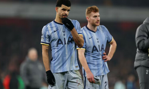 Solanke out for around six weeks in yet another injury setback for Spurs