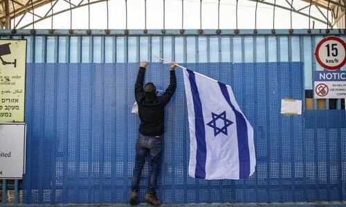 UN says UNRWA aid agency will continue work in all Palestinian territories