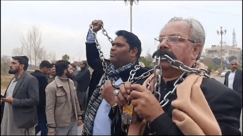 Journalists to launch protest movement against PECA