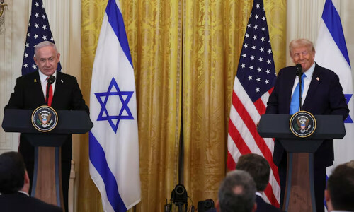 Trump proposes permanent displacement of Gazans with Netanyahu at White House