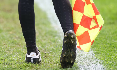 Premier League says it may introduce semi-automated offside tech before season ends