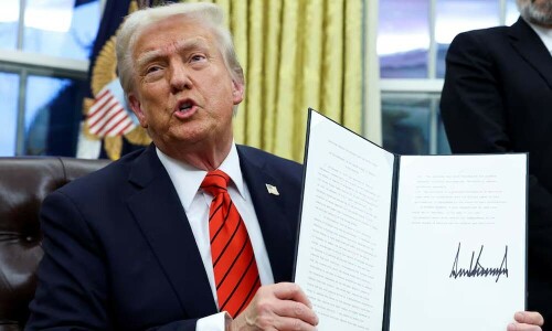 EU, Canada and Mexico condemn Trump move to hike steel, aluminium tariffs