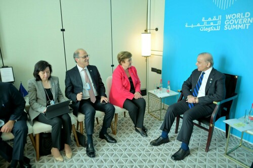 IMF head, PM discuss ongoing programme