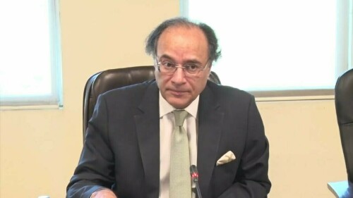 Talks with counterparts at Alula moot: Aurangzeb shares key takeaways with World Bank team