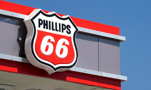 Phillips 66 leases new fuel oil floating storage vessel at Singapore storage hub