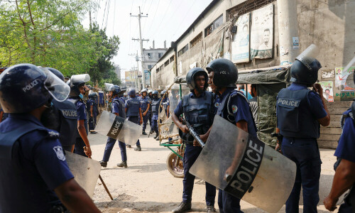 Bangladesh security forces kill two, sparking rights concerns