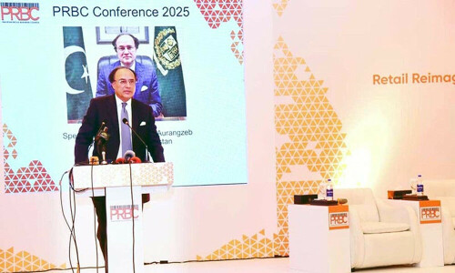 Crackdown on unregulated sectors to intensify: Aurangzeb
