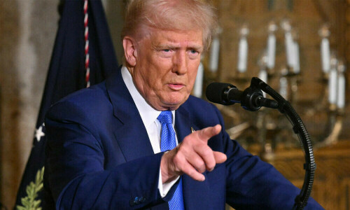 زیلنسکی کا یوکرین مذاکرات میں شامل ہونا زیادہ اہم نہیں، ٹرمپ
