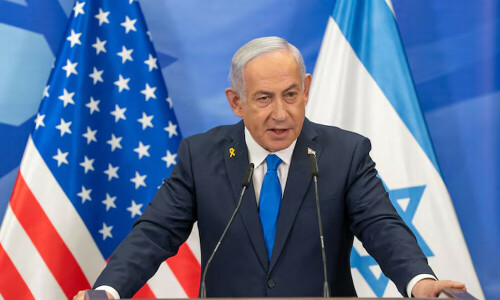 Israel says it is postponing release of Palestinian prisoners