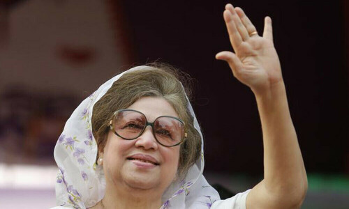 Bangladesh ex-PM Zia calls for swift elections